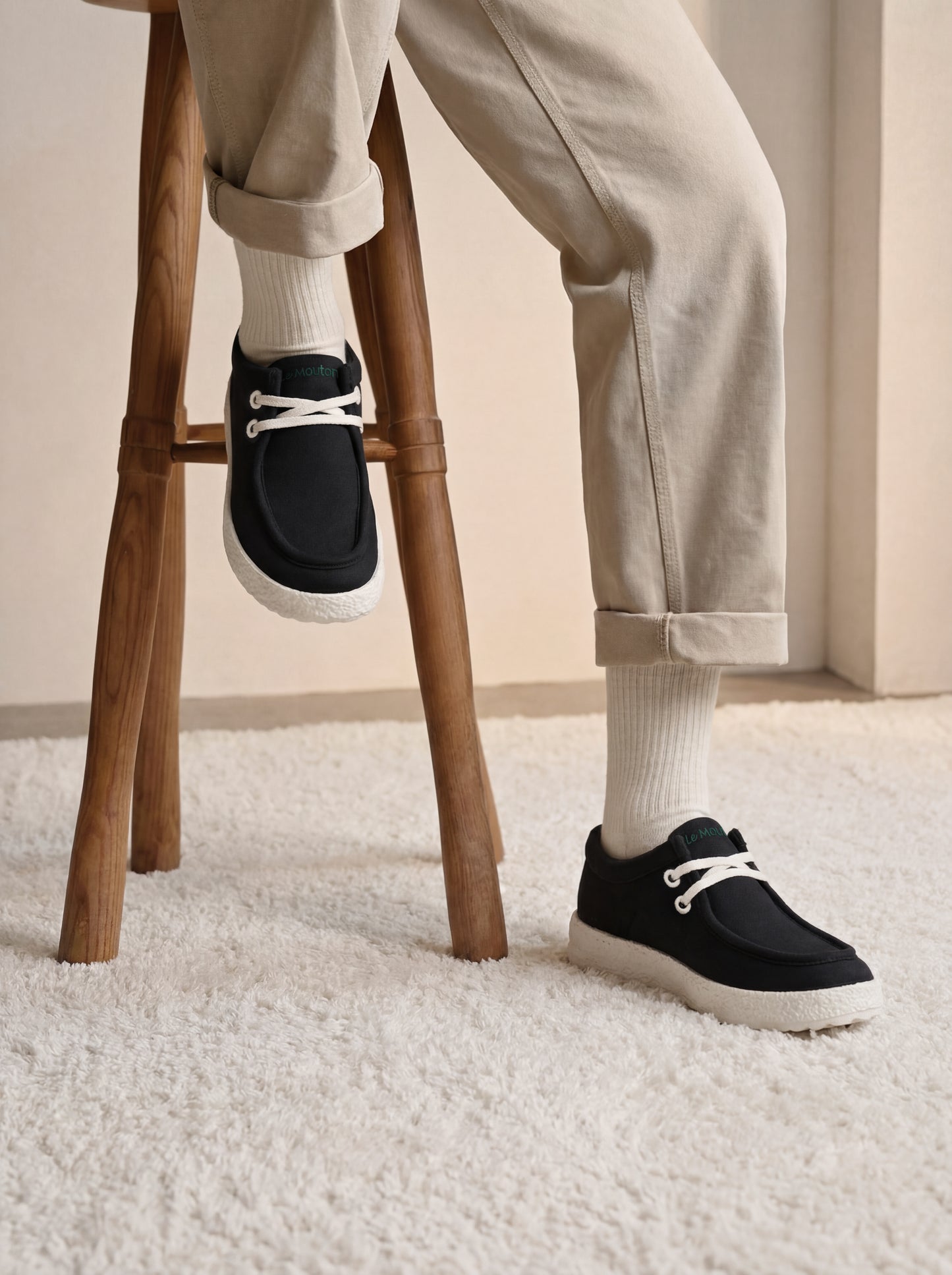 【ルムトン ワラビー】履き心地のよい 軽い メリノウール スニーカー